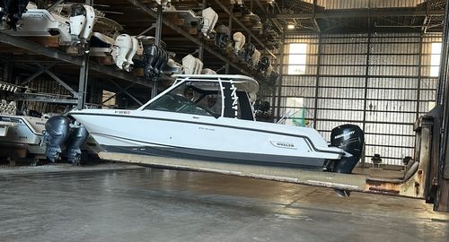 2016 Boston Whaler 270 Vantage