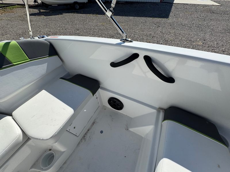 Boat Image 40