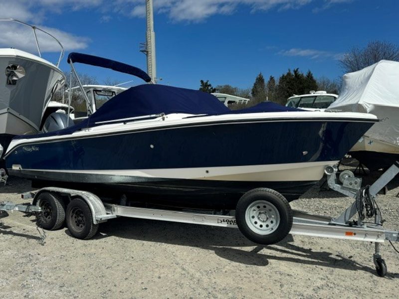 2016 Edgewater 205 CX