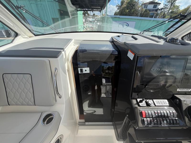 Boat Image 12