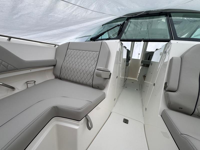 Boat Image 10