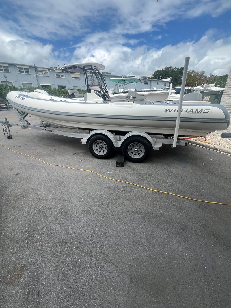 2023 Williams Jet Tender DieselJet 625