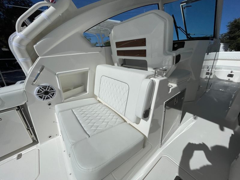Boat Image 13