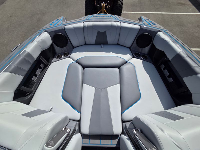 Boat Image 16