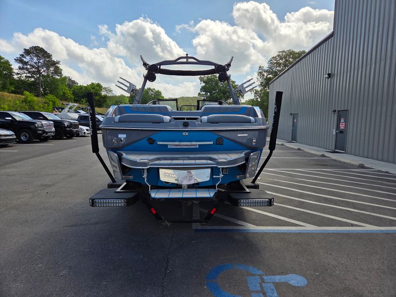 Boat Image 17